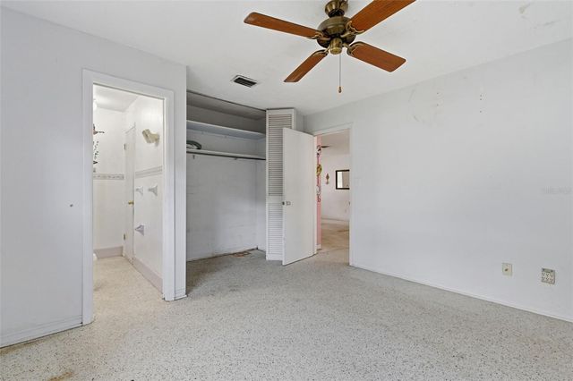 6617 27TH WAY N, St Petersburg, FL 33702