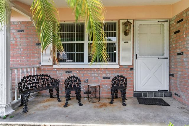 6617 27TH WAY N, St Petersburg, FL 33702