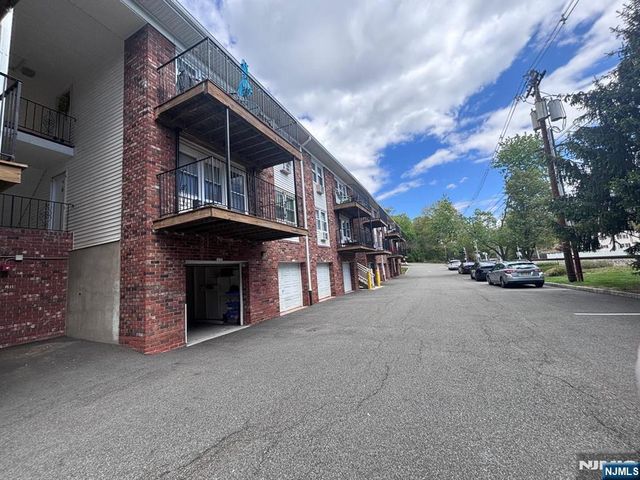 100 Pierson Miller Drive A11, Pompton Lakes, NJ 07442
