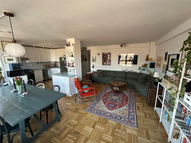 193 Clinton Avenue 5E, Brooklyn, NY 11205