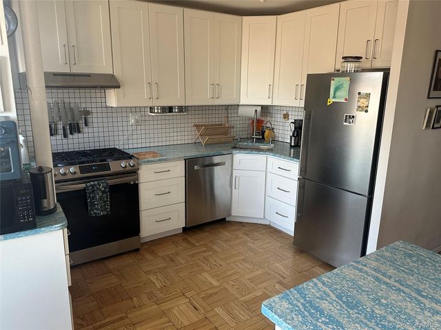 193 Clinton Avenue 5E, Brooklyn, NY 11205