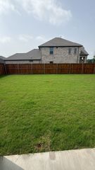876 Sunflower Road, Lavon, TX 75166