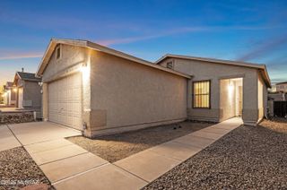 3732 W Fenton Way, Tucson, AZ 85746
