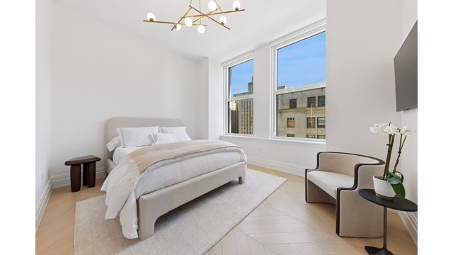 108 Leonard St Apt 8P, New York City, NY 10013