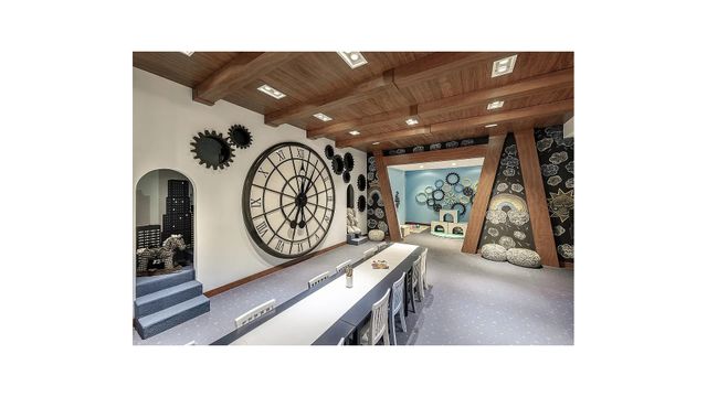 108 Leonard St Apt 8P, New York City, NY 10013