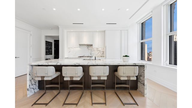 108 Leonard St Apt 8P, New York City, NY 10013