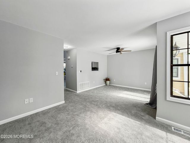 2003 Meadowlands Court, Toms River, NJ 08755