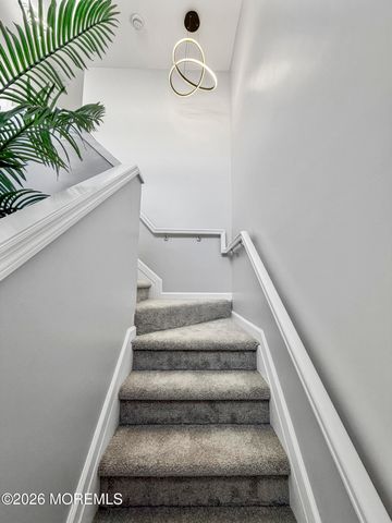 2003 Meadowlands Court, Toms River, NJ 08755