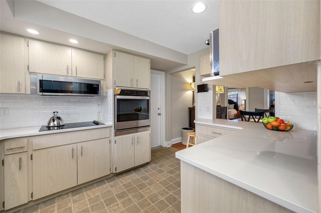 Image 17 of property listing at 1730 IDLE DRIVE, Clearwater, FL 33756