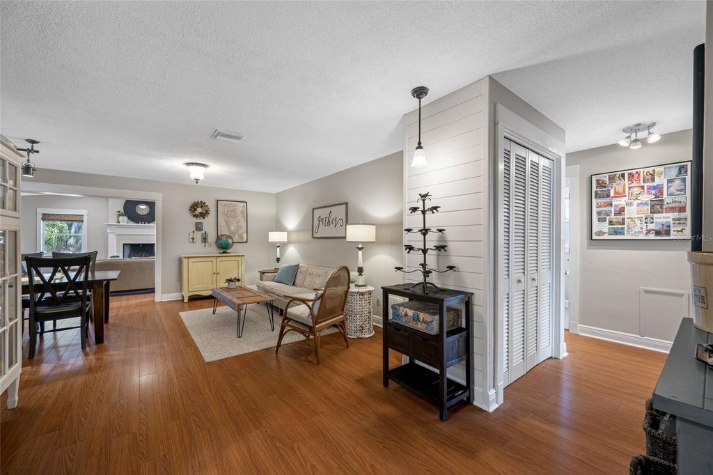 Image 21 of property listing at 1730 IDLE DRIVE, Clearwater, FL 33756