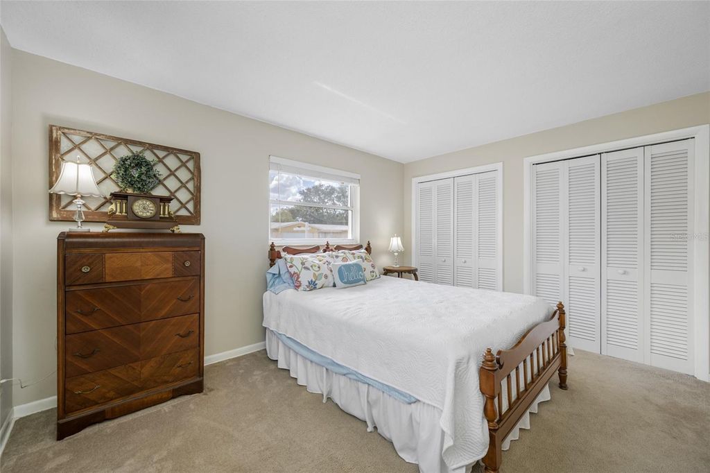 Image 40 of property listing at 1730 IDLE DRIVE, Clearwater, FL 33756