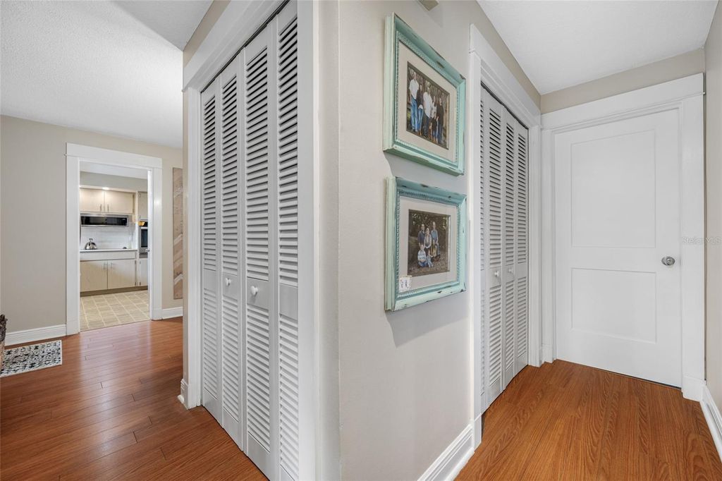 Image 43 of property listing at 1730 IDLE DRIVE, Clearwater, FL 33756