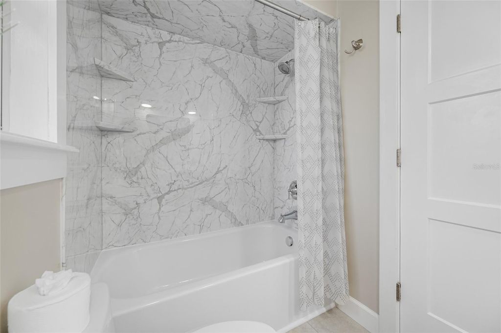 Image 45 of property listing at 1730 IDLE DRIVE, Clearwater, FL 33756