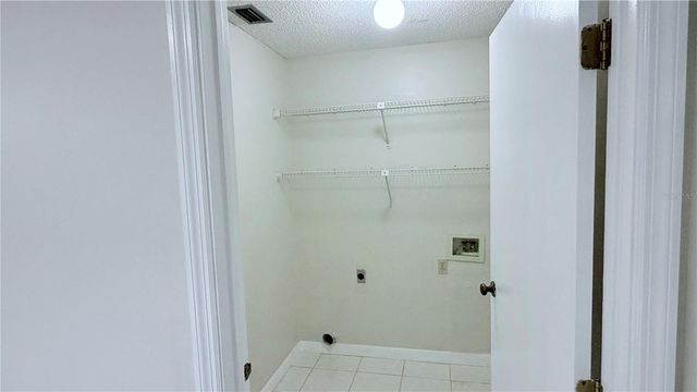 11803 CLASSIC LAKE WAY, Tampa, FL 33635