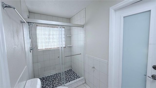 11803 CLASSIC LAKE WAY, Tampa, FL 33635