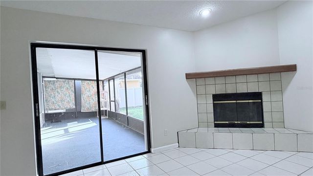 11803 CLASSIC LAKE WAY, Tampa, FL 33635