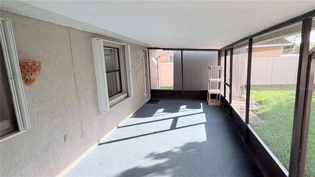 11803 CLASSIC LAKE WAY, Tampa, FL 33635