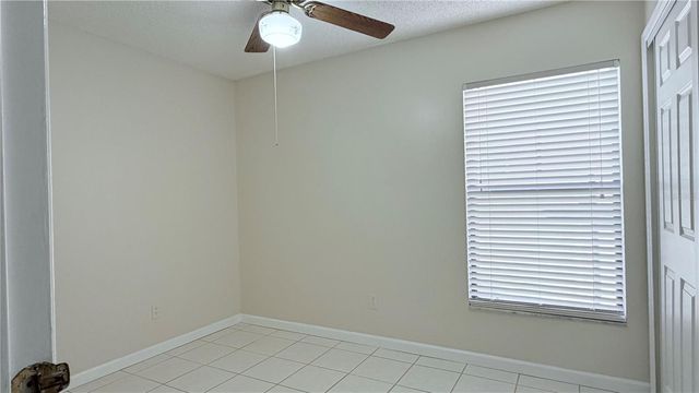11803 CLASSIC LAKE WAY, Tampa, FL 33635