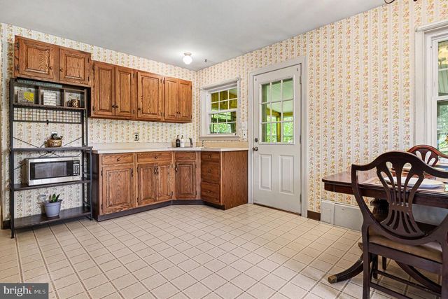 1745 MAPLE AVE, Hatfield, PA 19440