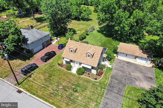 1745 MAPLE AVE, Hatfield, PA 19440