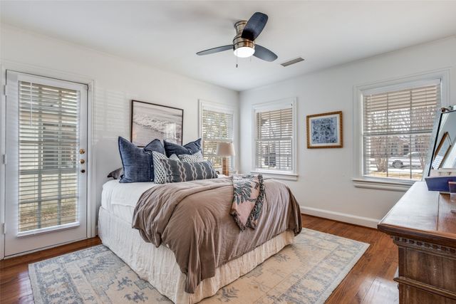 6423 Velasco Avenue, Dallas, TX 75214