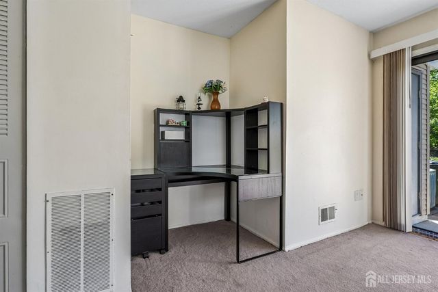289 Bromley Place, East Brunswick, NJ 08816