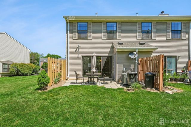 289 Bromley Place, East Brunswick, NJ 08816