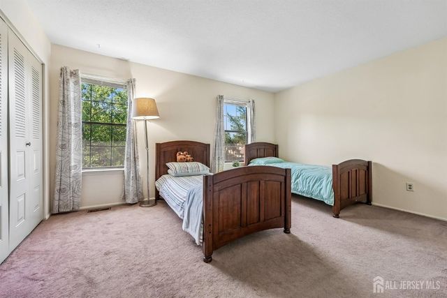289 Bromley Place, East Brunswick, NJ 08816