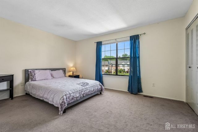 289 Bromley Place, East Brunswick, NJ 08816