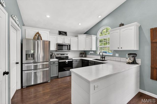 152 Gall Road, Columbia, IL 62236