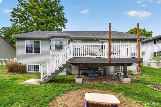152 Gall Road, Columbia, IL 62236