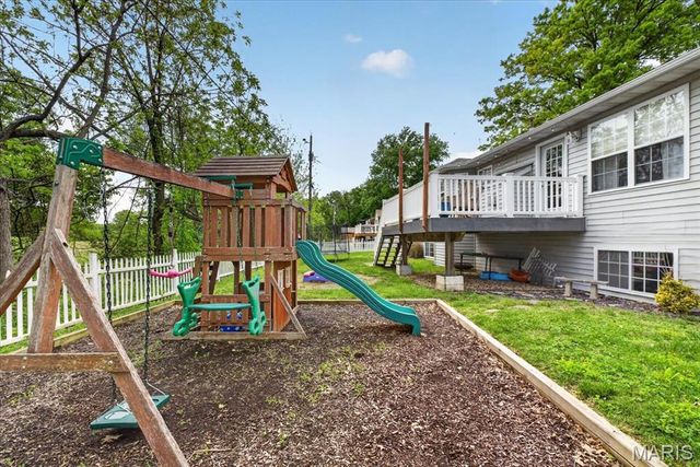 152 Gall Road, Columbia, IL 62236