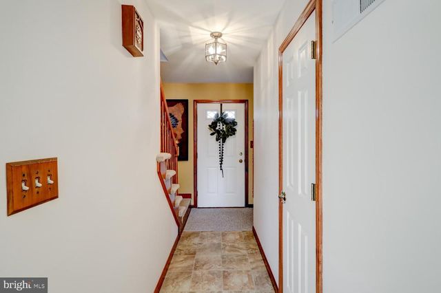 3880 NOLT RD, Landisville, PA 17538