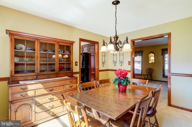 3880 NOLT RD, Landisville, PA 17538