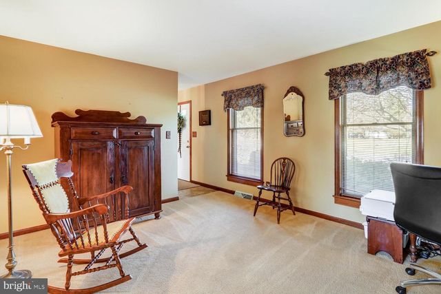 3880 NOLT RD, Landisville, PA 17538