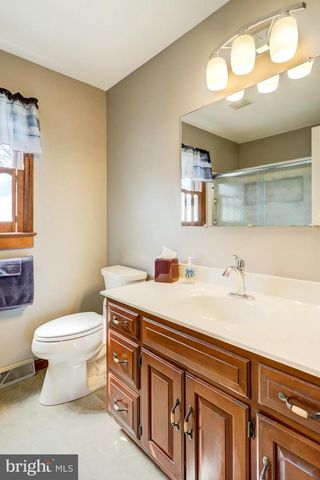 3880 NOLT RD, Landisville, PA 17538