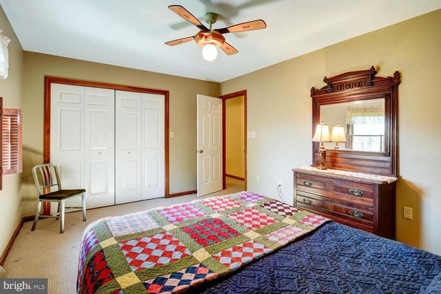 3880 NOLT RD, Landisville, PA 17538