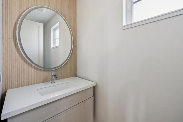 577 Creekside Court, Half Moon Bay, CA 94019