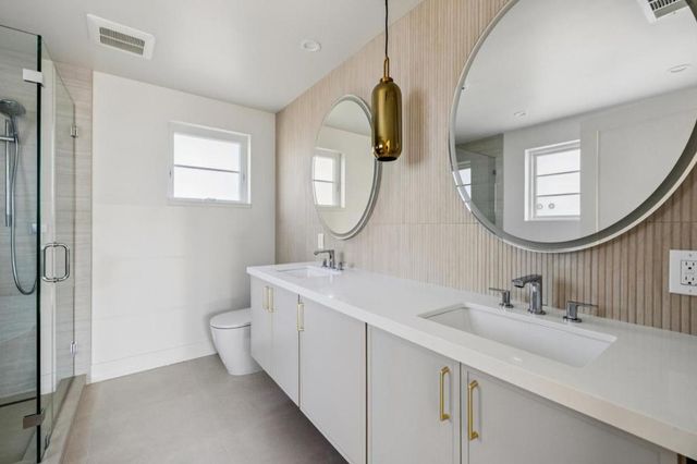 577 Creekside Court, Half Moon Bay, CA 94019