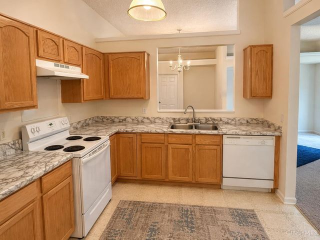 5835 Bayswater Drive, Mason, OH 45040