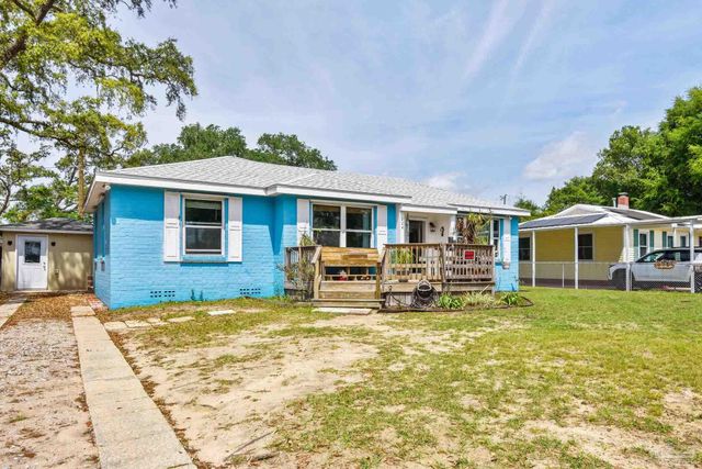 424 Gibbs Rd, Pensacola, FL 32507