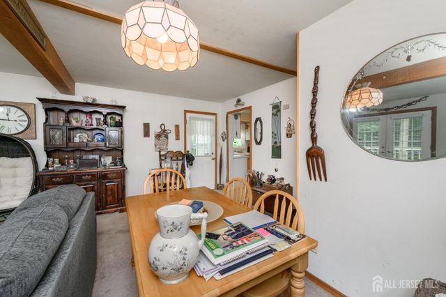 405 Magnolia Road, Mount Laurel, NJ 08054