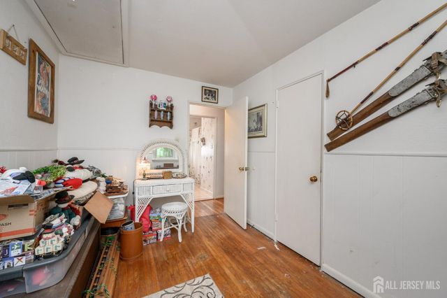 405 Magnolia Road, Mount Laurel, NJ 08054