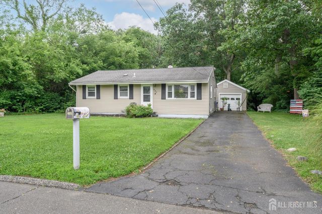 405 Magnolia Road, Mount Laurel, NJ 08054