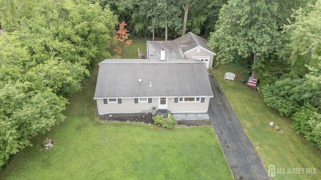 405 Magnolia Road, Mount Laurel, NJ 08054