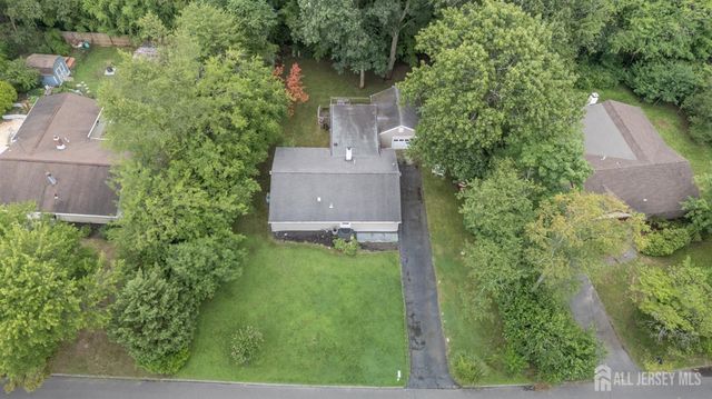 405 Magnolia Road, Mount Laurel, NJ 08054
