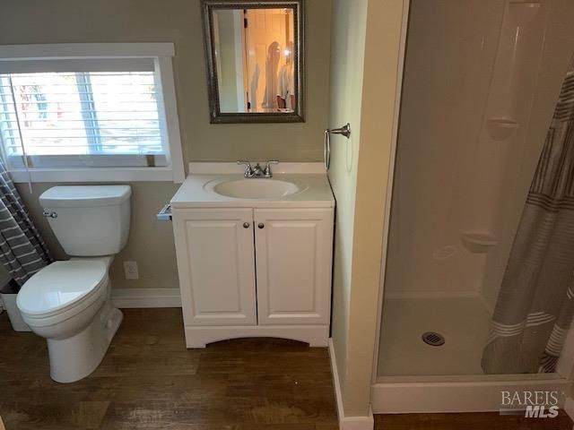 3880 Gravenstein Hwy S, Sebastopol, CA 95472