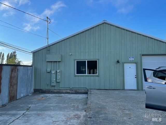 3880 Gravenstein Hwy S, Sebastopol, CA 95472