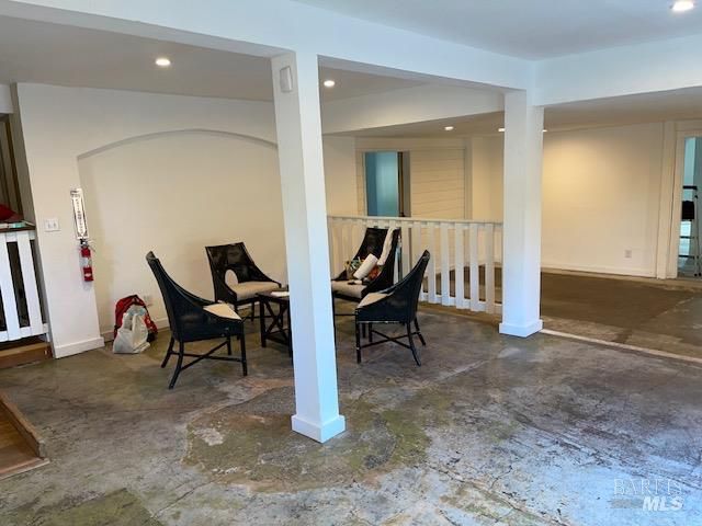 3880 Gravenstein Hwy S, Sebastopol, CA 95472