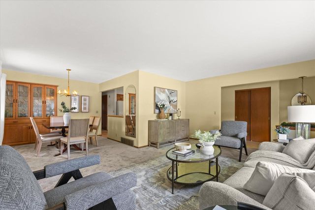 12115 W Luther AVENUE, Hales Corners, WI 53130